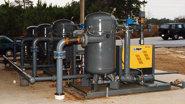 Custom air water separators design and fabrication